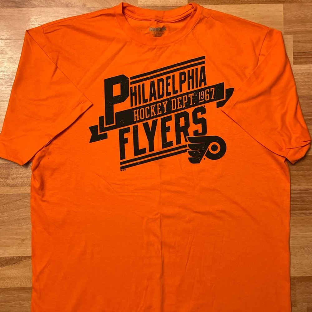 Reebok Flyers T Shirt Size Large